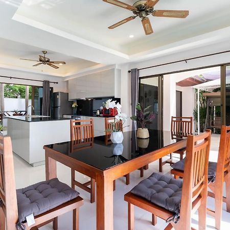 Villa Amaya, 2 Story Tropical Oasis With Green Hills View & Pool, Kamala Beach Esterno foto