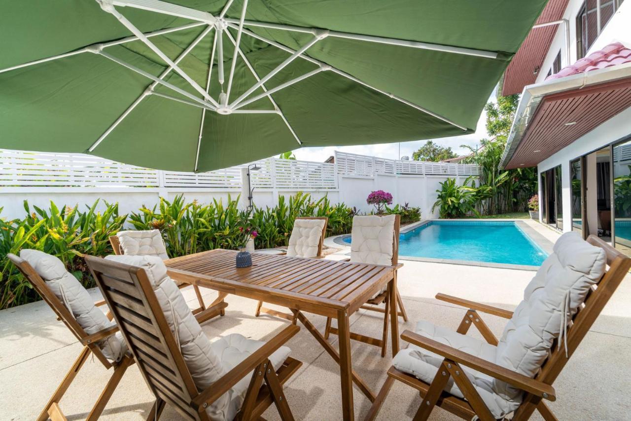 Villa Amaya, 2 Story Tropical Oasis With Green Hills View & Pool, Kamala Beach Esterno foto