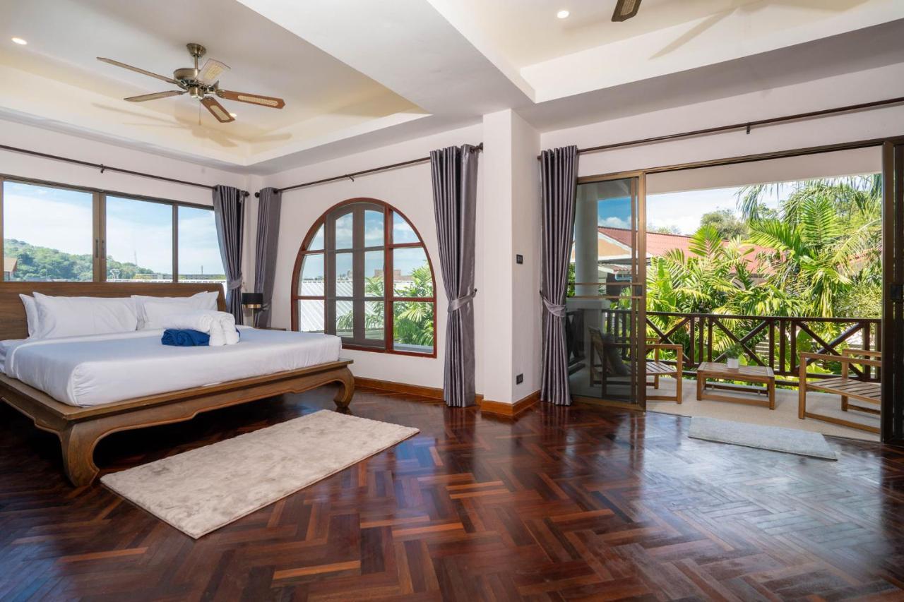 Villa Amaya, 2 Story Tropical Oasis With Green Hills View & Pool, Kamala Beach Esterno foto